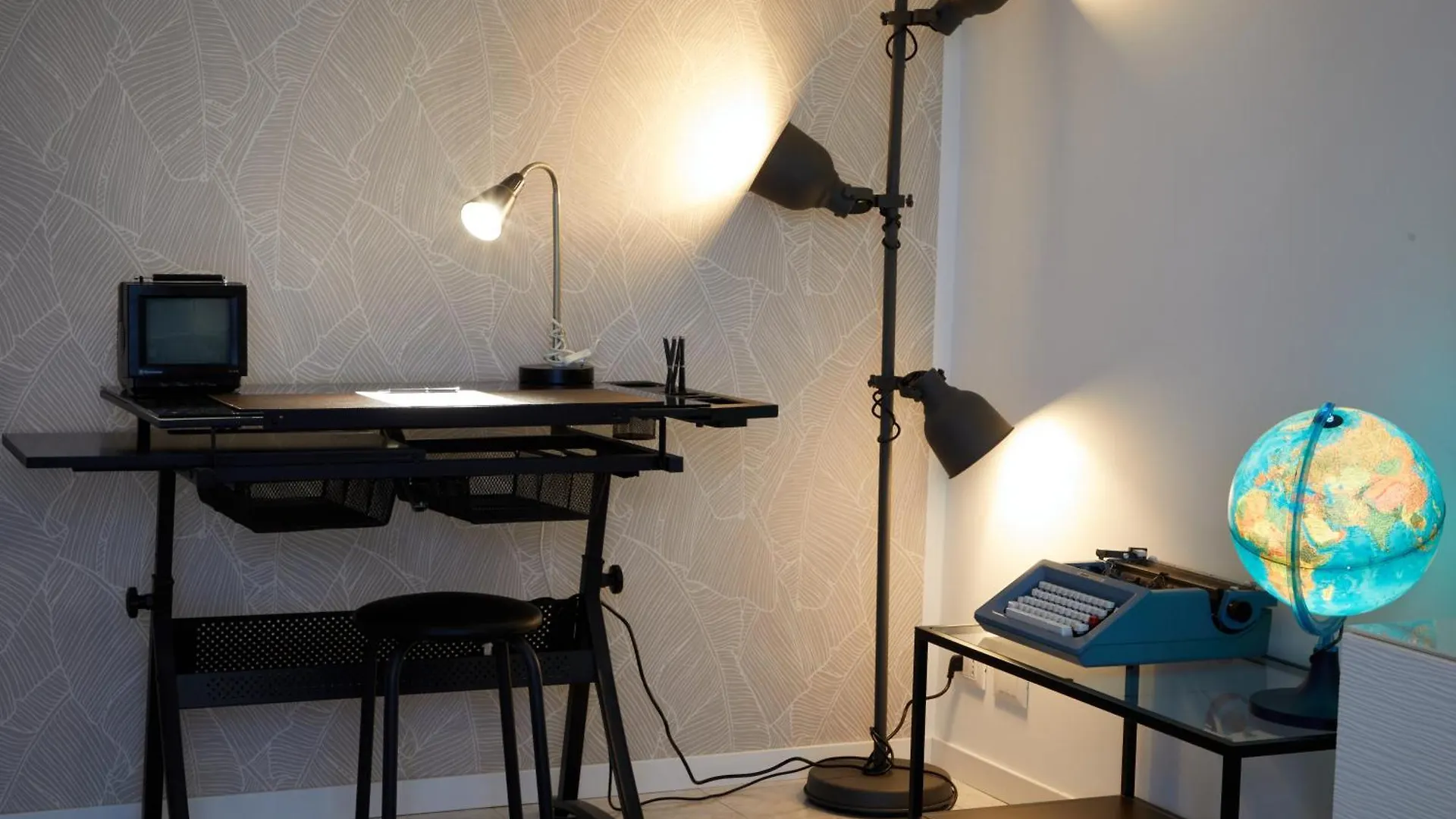Ca' De Amicis - Ampio Bilocale Con Parcheggio Privato Apartment Rho